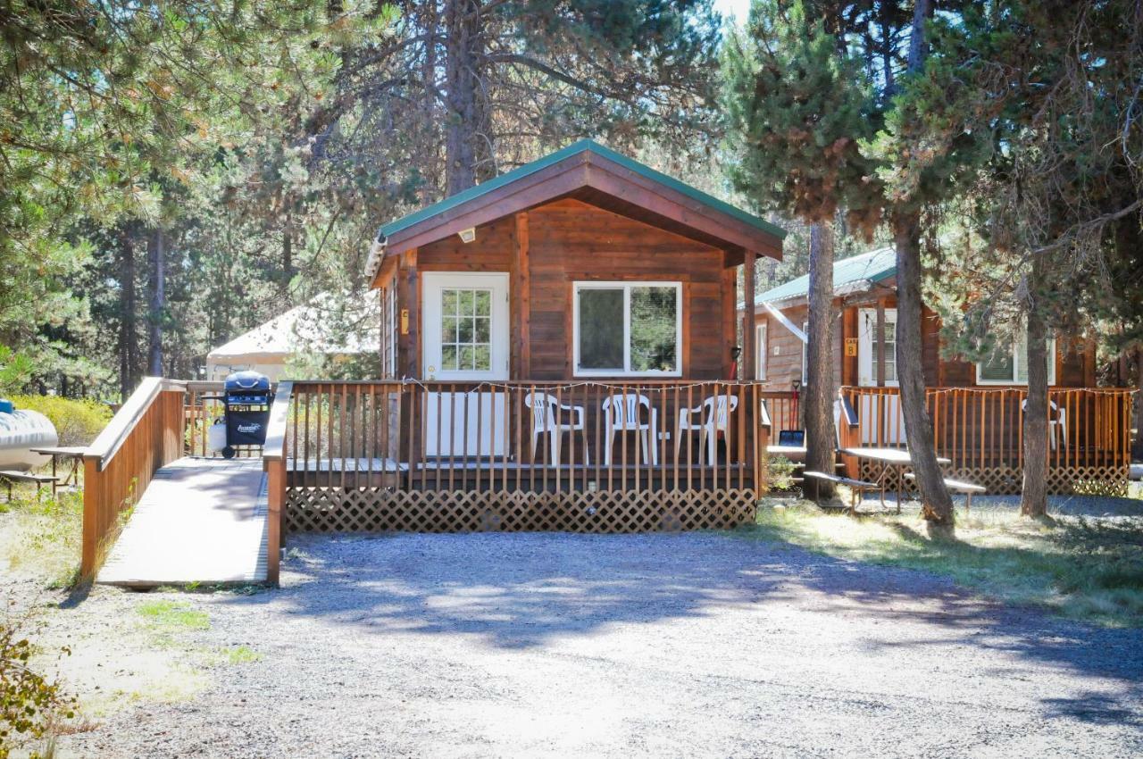 Bend-Sunriver Camping Resort Studio Cabin 6 Exterior photo